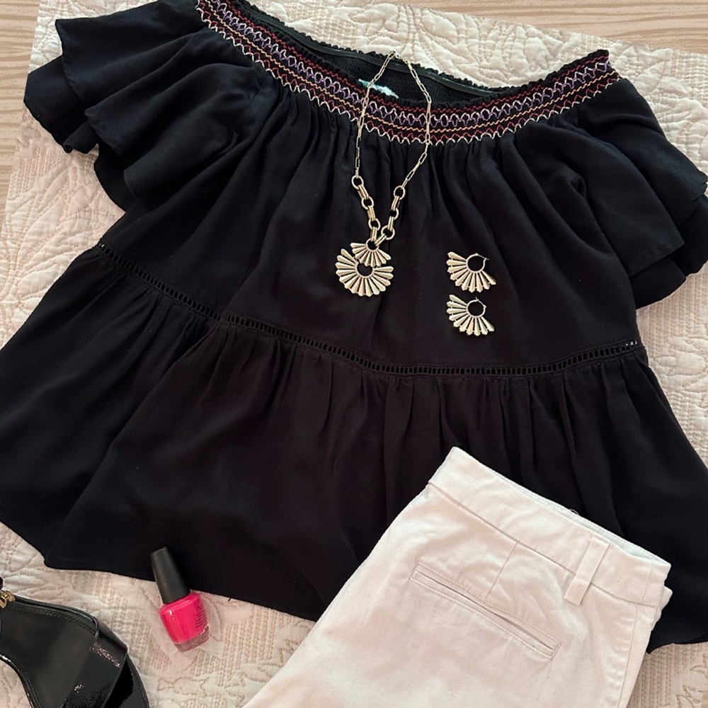 Off-the-shoulder blouse, black, size L